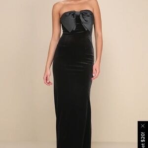 Dramatic Stunner Black Velvet Bow Strapless Maxi Dress